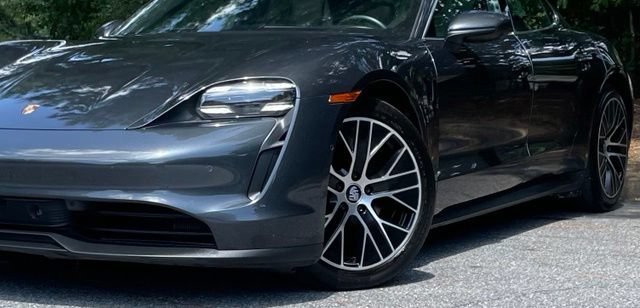 Used 2020 Porsche Taycan 4S AWD/4WD image 2