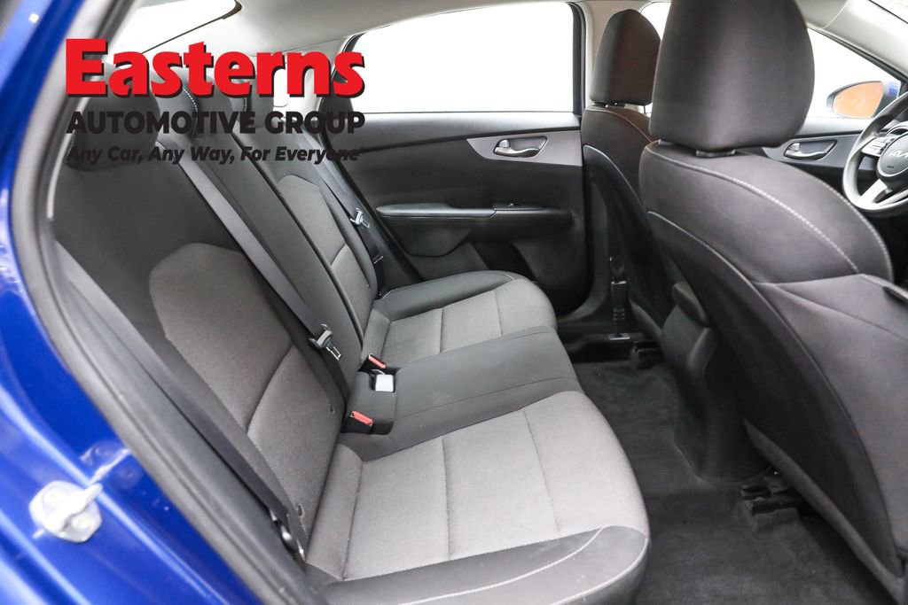 Used 2022 Kia Forte LXS w/ LXS Technology Package image 23