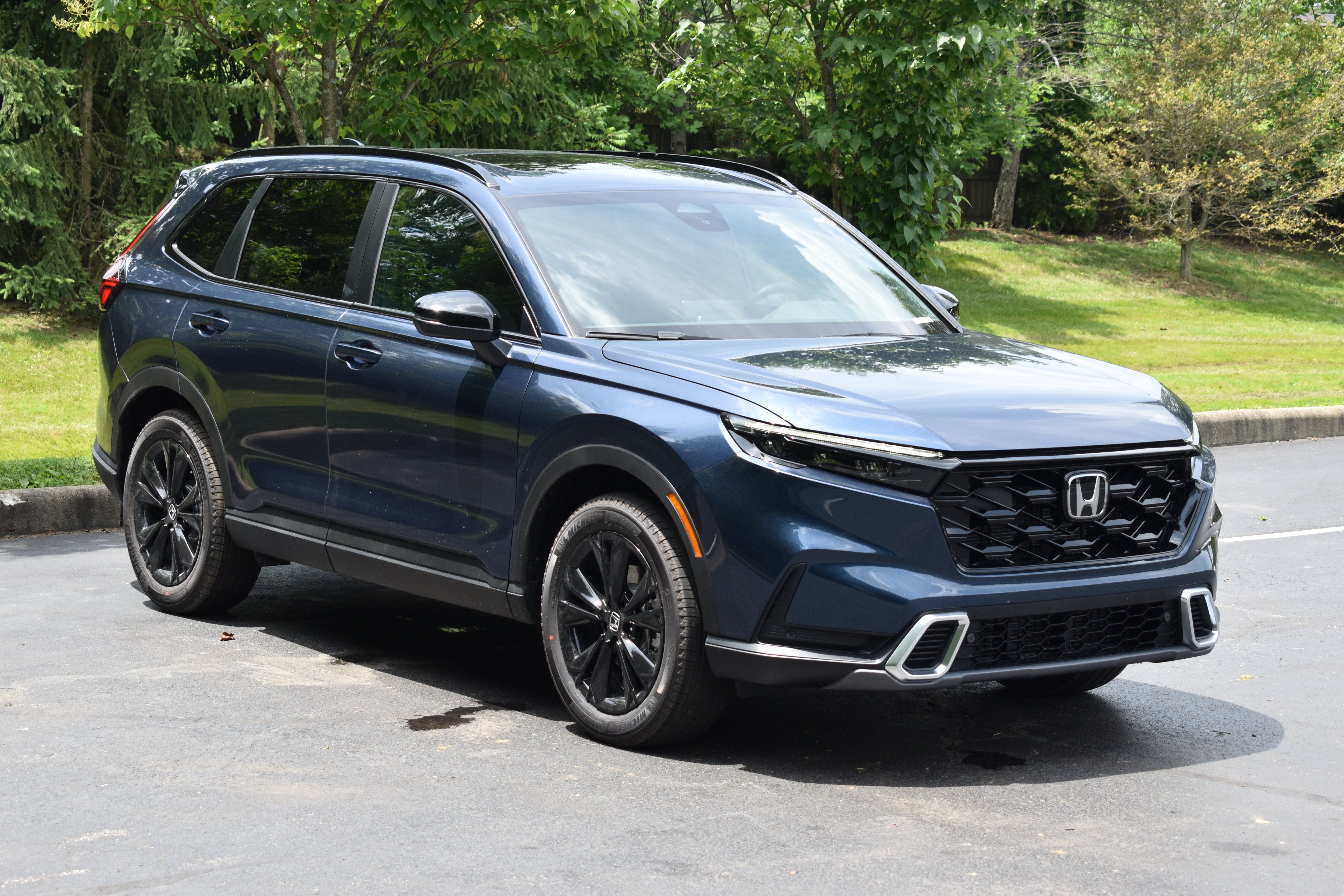 New 2027 Honda CR-V Sport Touring image 1