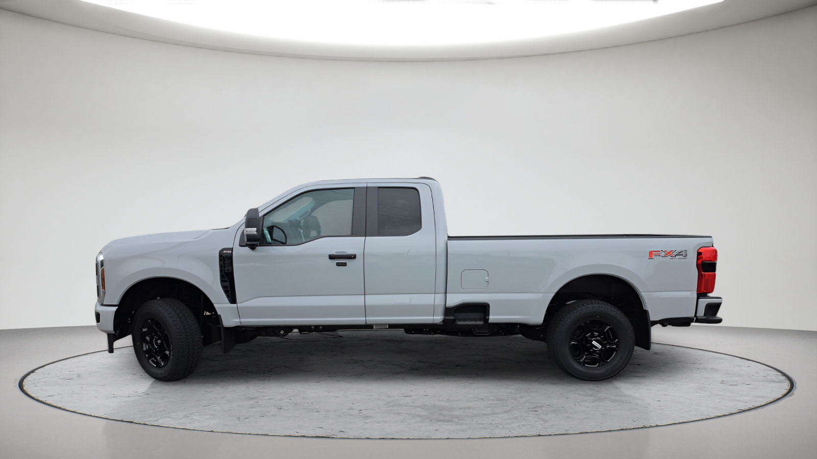 New 2026 Ford F250 XL w/ STX Appearance Package AWD/4WD image 10