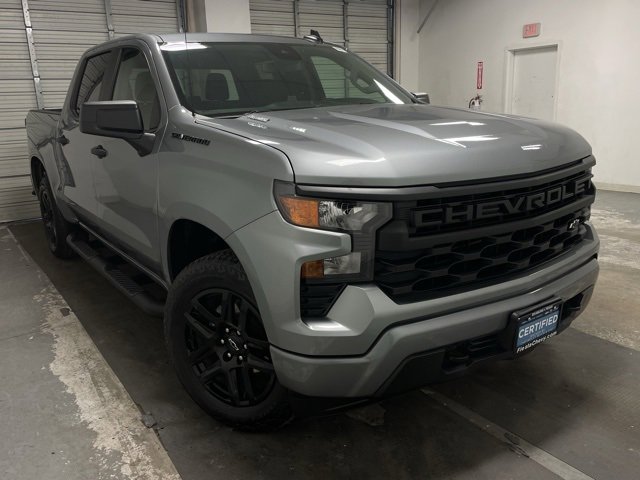 Used 2024 Chevrolet Silverado 1500 Custom w/ Turbomax Blackout Package image 1