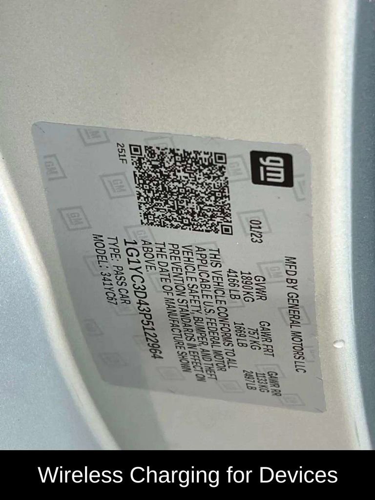 Used 2023 Chevrolet Corvette Stingray Premium Conv w/ Z51 Performance Package image 27