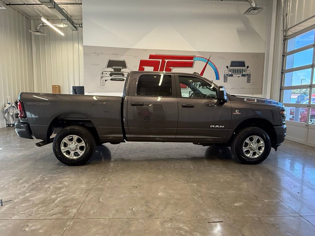 New 2025 RAM 2500 Big Horn image 4