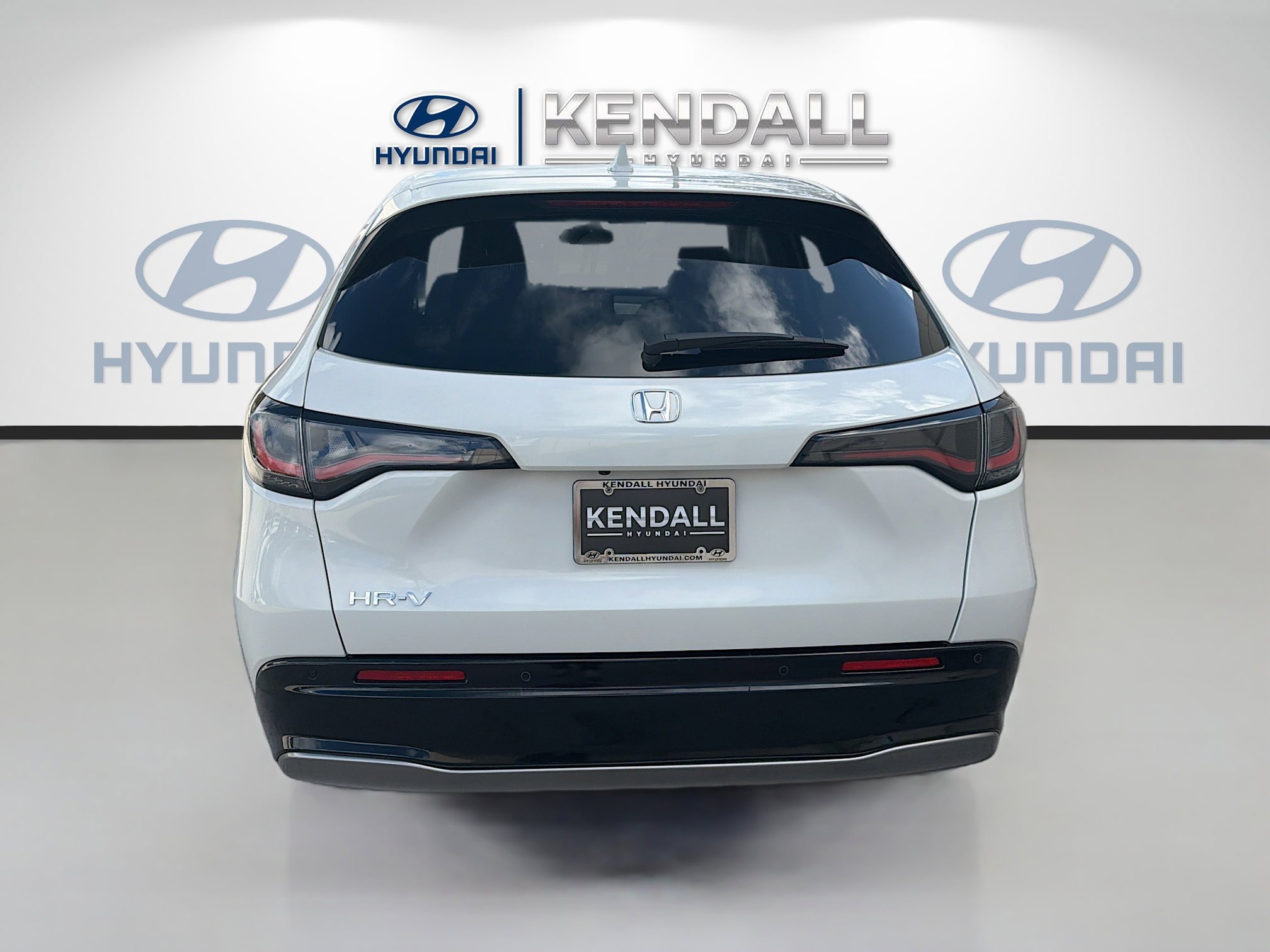 Used 2024 Honda HR-V EX-L image 4