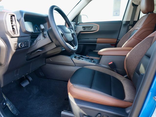 New 2025 Ford Bronco Sport Outer Banks w/ Outer Banks Tech Package+ AWD/4WD image 13