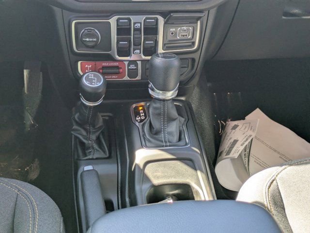 New 2026 Jeep Gladiator Willys AWD/4WD image 17