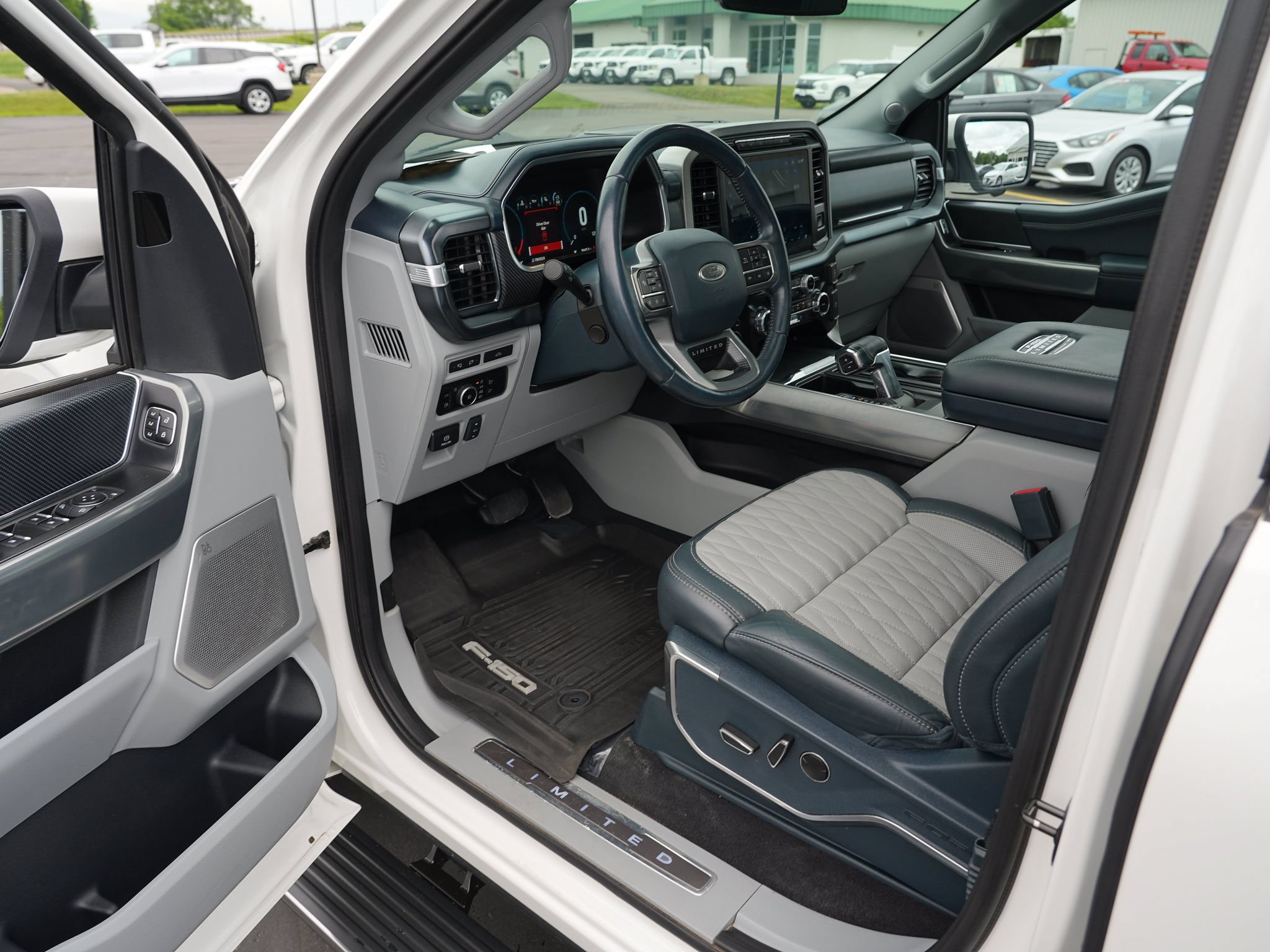 Used 2023 Ford F150 Limited AWD/4WD image 14