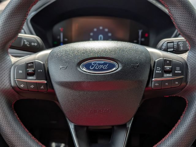 Used 2026 Ford Escape ST-Line AWD/4WD image 25