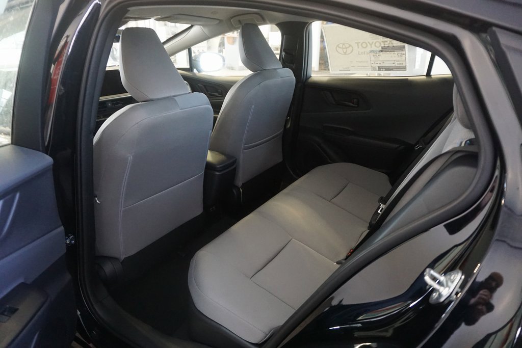 New 2026 Toyota Prius LE image 21
