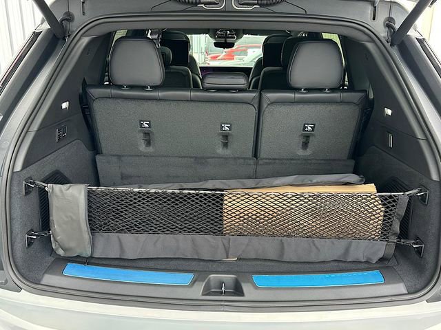 New 2025 Cadillac Escalade IQ Sport 1 w/ Smart Trailering package image 8