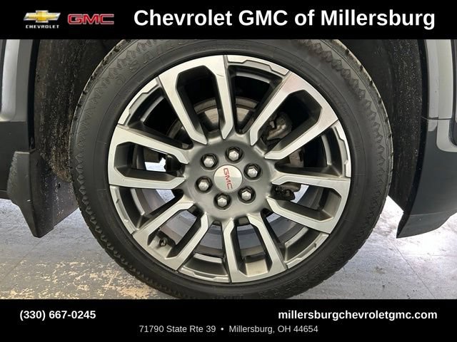 Used 2021 GMC Acadia Denali w/ Denali Technology Package AWD/4WD image 14