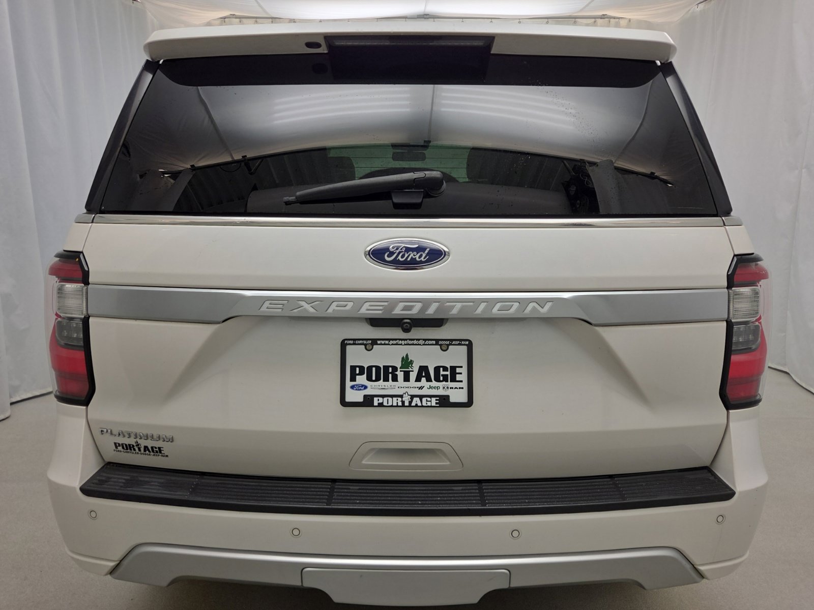 Used 2019 Ford Expedition Platinum AWD/4WD image 6