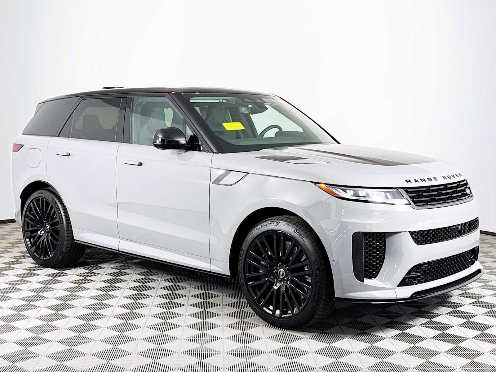 New 2025 Land Rover Range Rover Sport SV Edition Two image 2