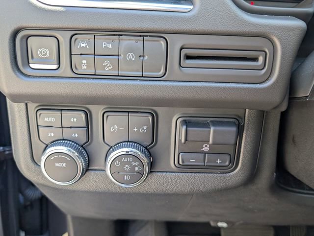 Used 2023 GMC Yukon AT4 w/ Max Trailering Package image 39