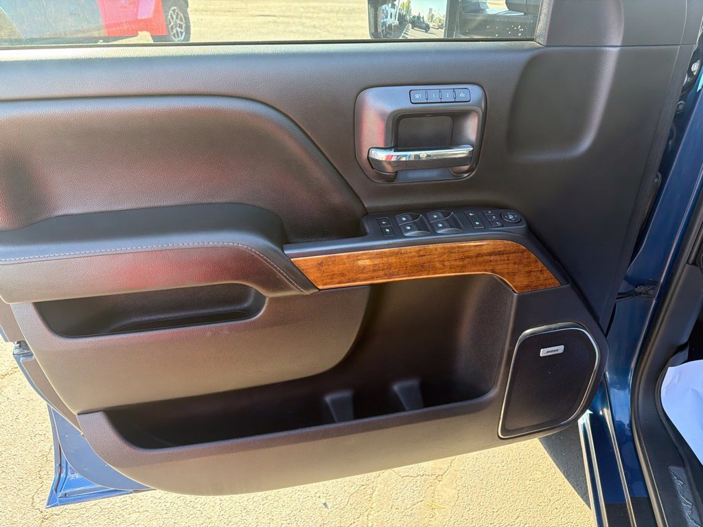 Used 2019 Chevrolet Silverado 2500 High Country w/ Duramax Plus Package AWD/4WD image 15