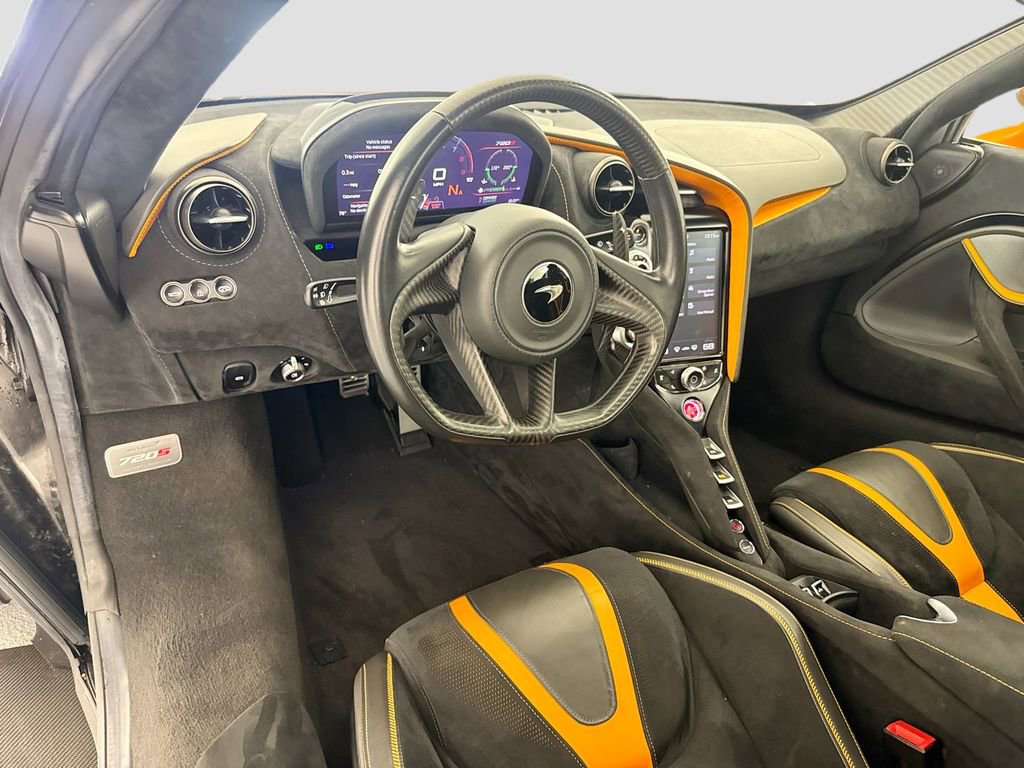 Used 2020 McLaren 720S Performance image 9