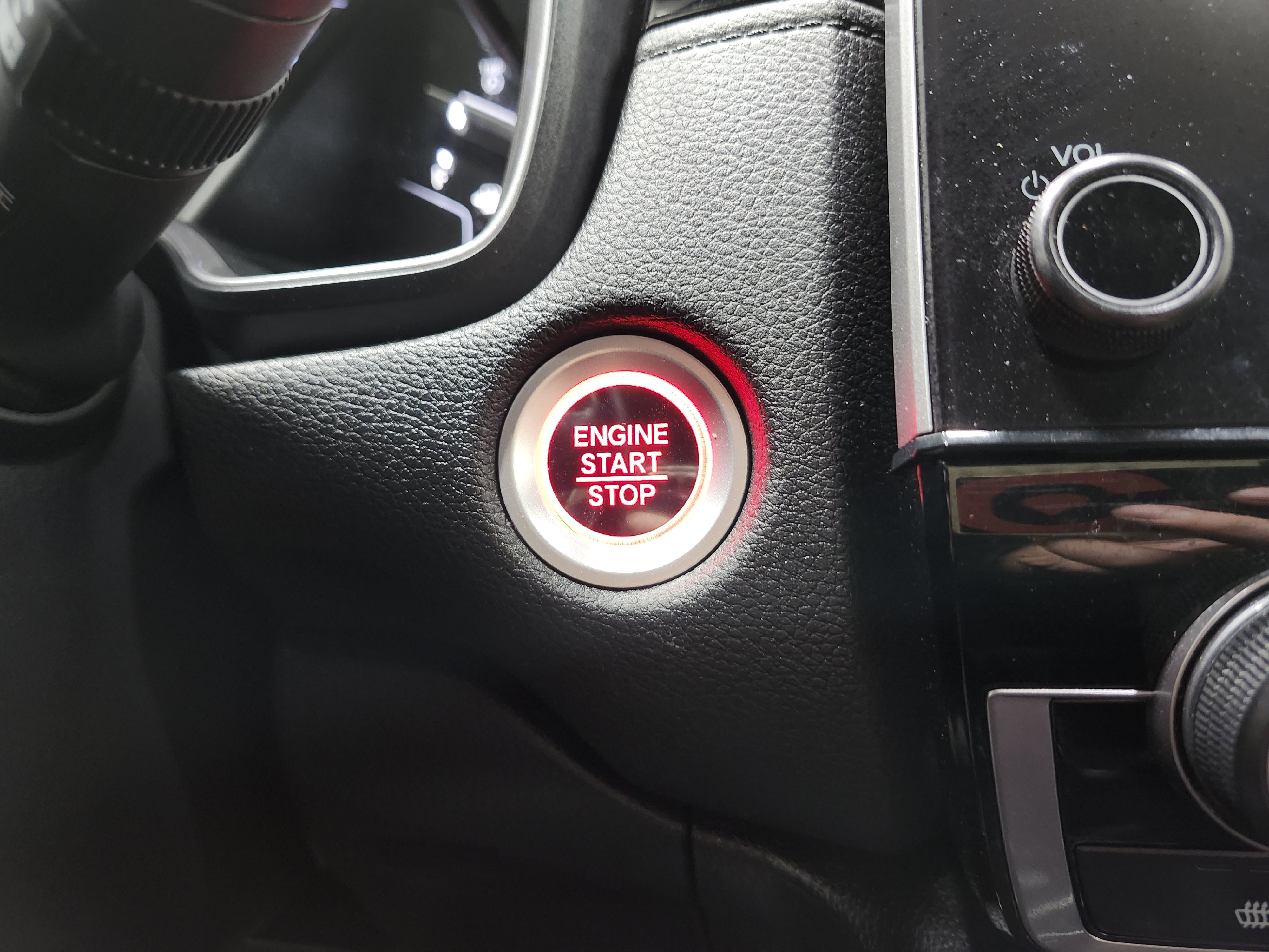 Used 2019 Honda CR-V EX-L image 9