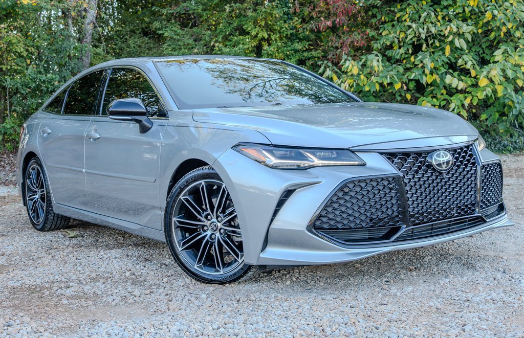 Used 2019 Toyota Avalon Touring w/ Advanced Safety Package FWD image 7