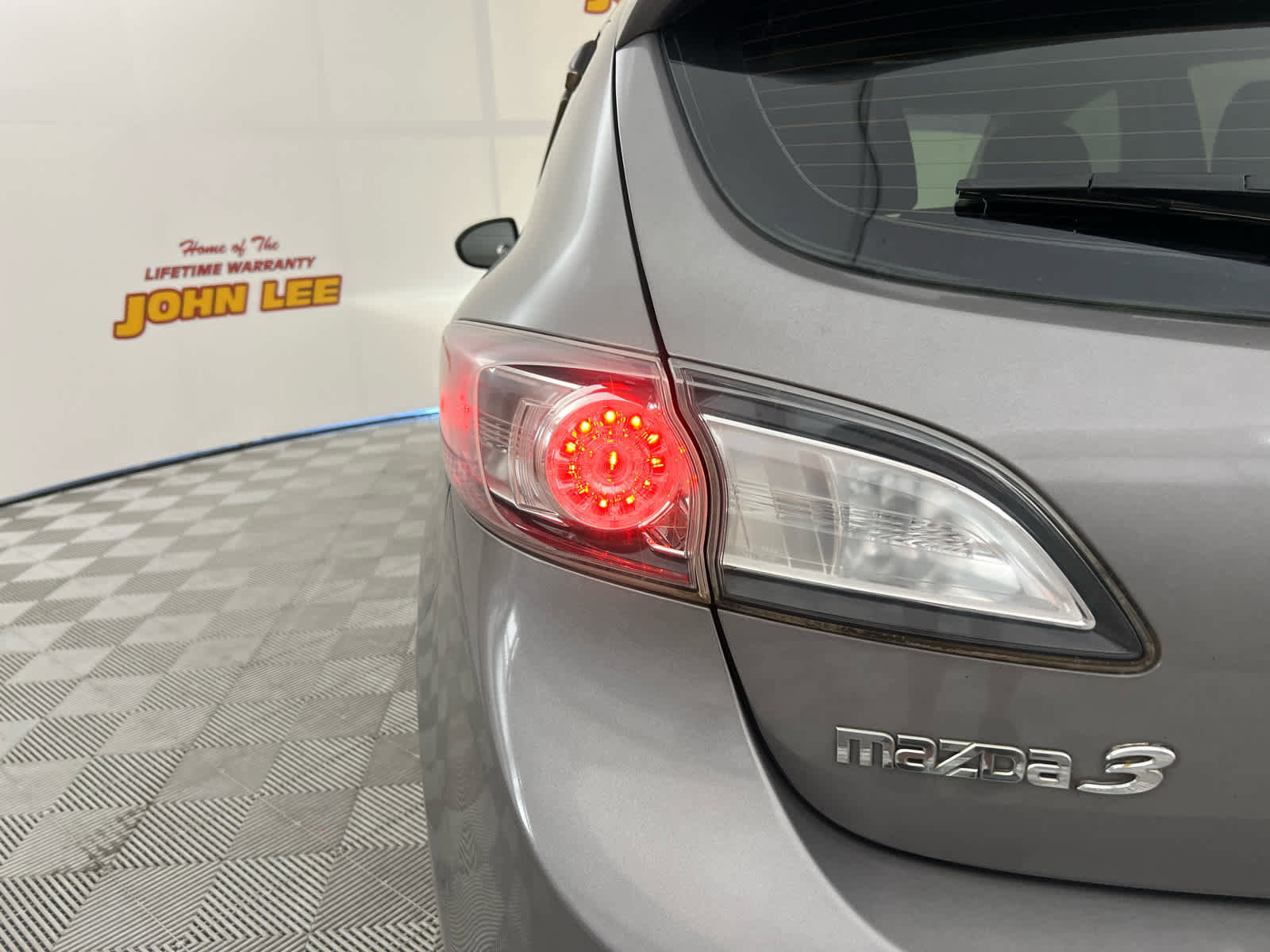 Used 2012 MAZDA MAZDA3 s Grand Touring w/ Tech Pkg image 17