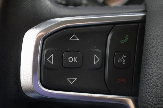 Used 2022 RAM 1500 Laramie AWD/4WD image 11