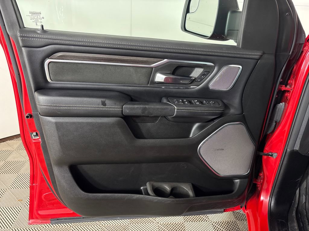 Used 2025 RAM 1500 Laramie w/ Night Edition AWD/4WD image 22