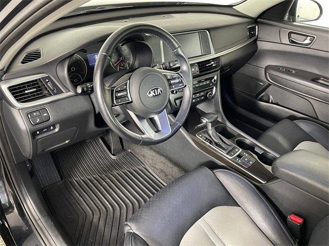Certified 2020 Kia Optima Premium image 3
