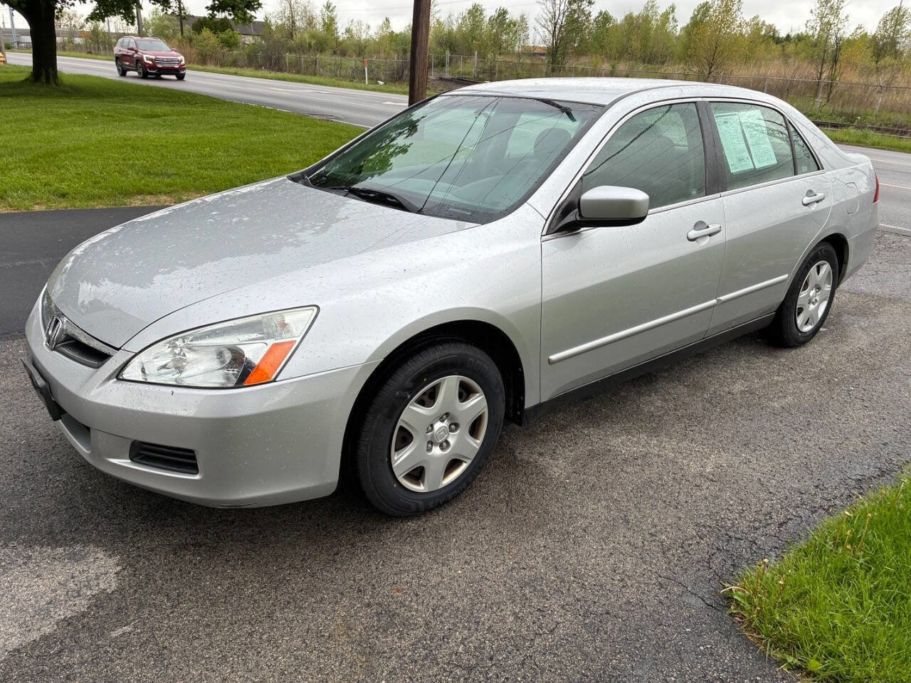 Used 2007 Honda Accord LX image 2