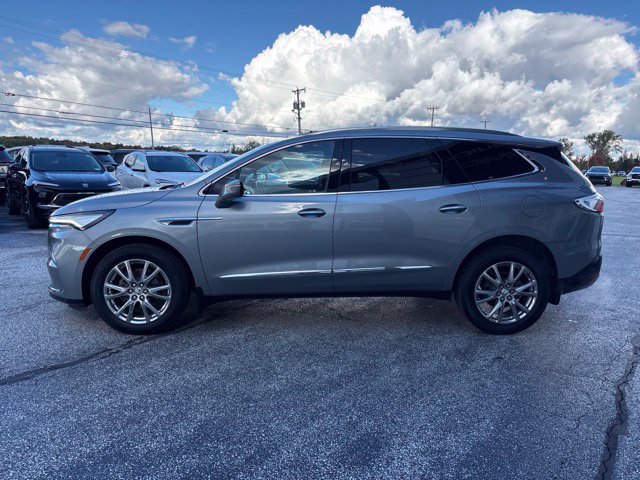 Certified 2023 Buick Enclave Essence w/ Experience Buick Package AWD/4WD image 4