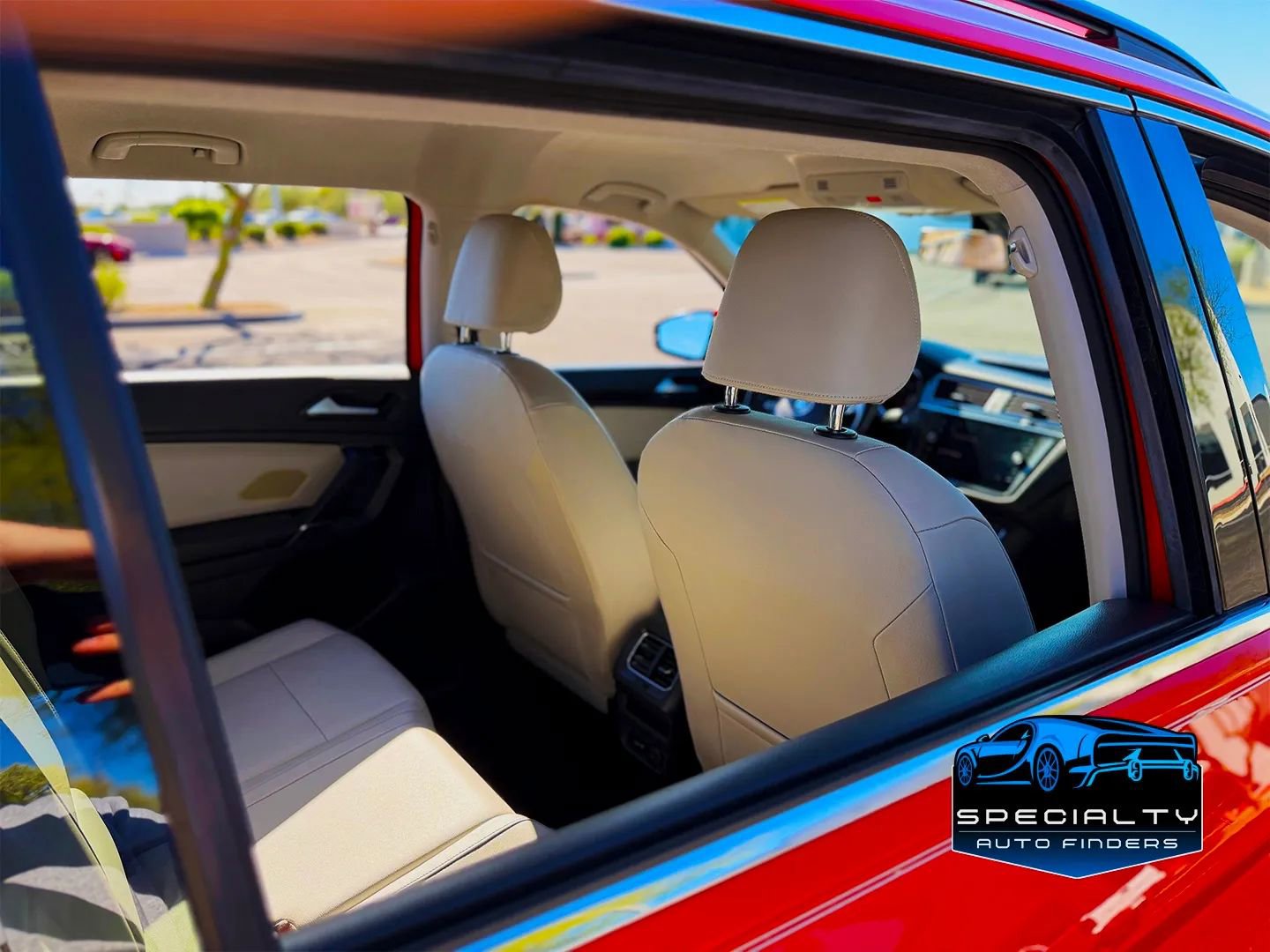 Used 2018 Volkswagen Tiguan SE AWD/4WD image 16