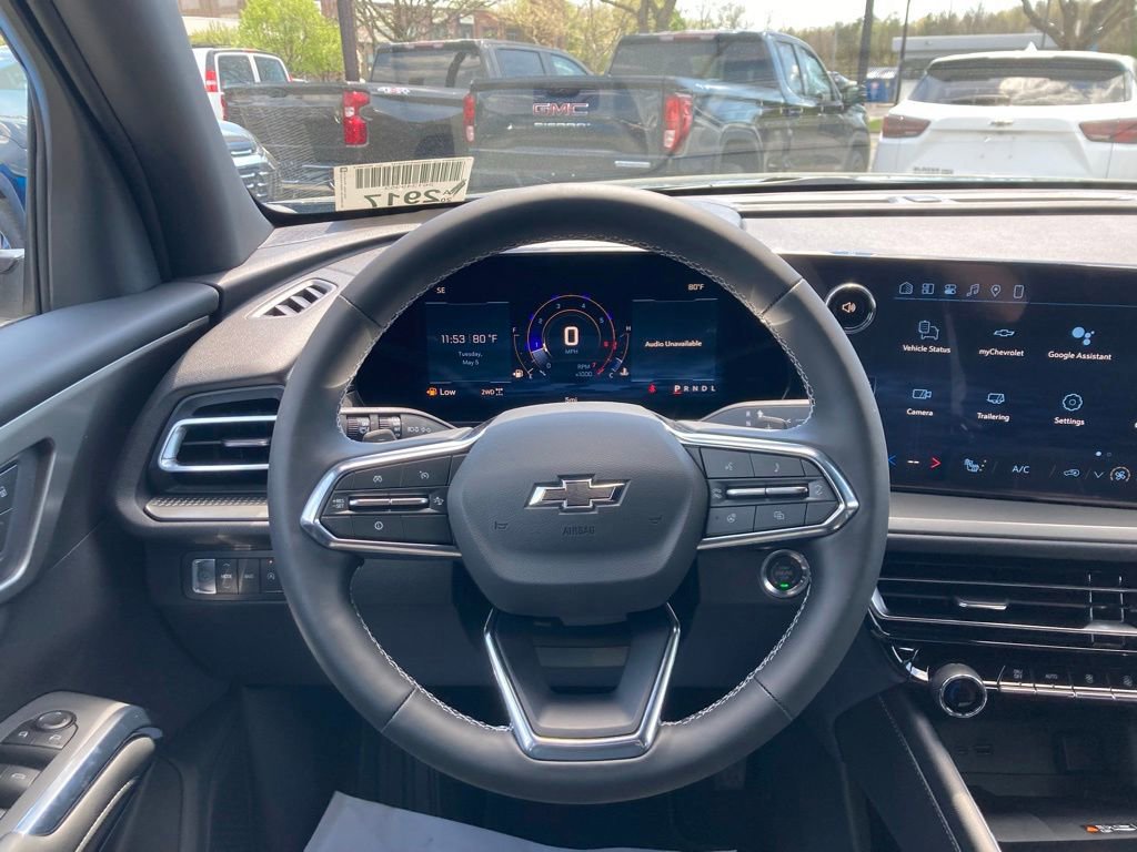 New 2026 Chevrolet Traverse LT w/ Midnight/Sport Edition AWD/4WD image 12