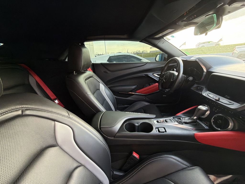 Used 2022 Chevrolet Camaro LT w/ Redline Edition RWD image 15