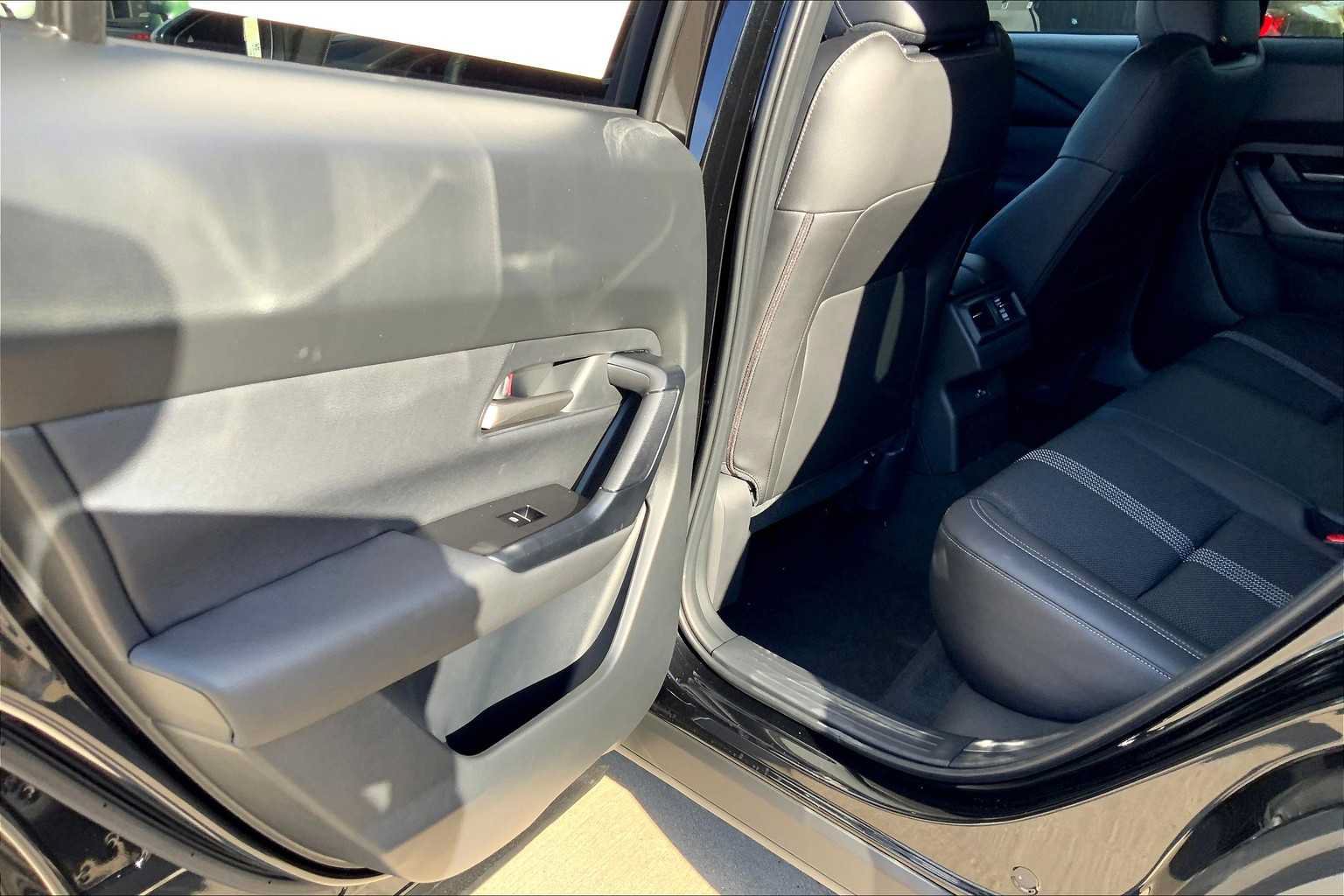 New 2026 MAZDA CX-50 AWD 2.5 S w/ Weather Package image 18