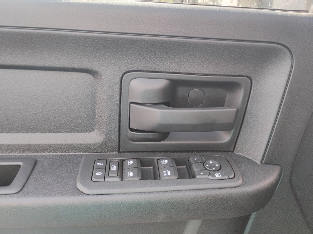 New 2026 RAM 2500 Tradesman AWD/4WD image 18
