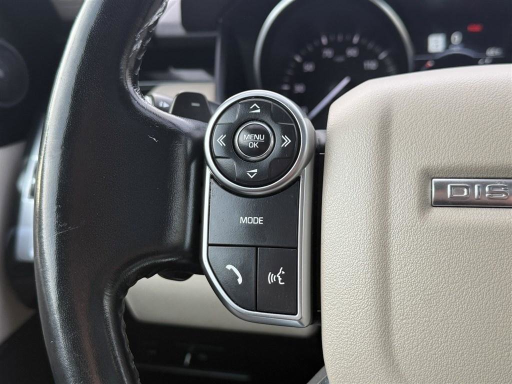 Used 2018 Land Rover Discovery SE AWD/4WD image 46