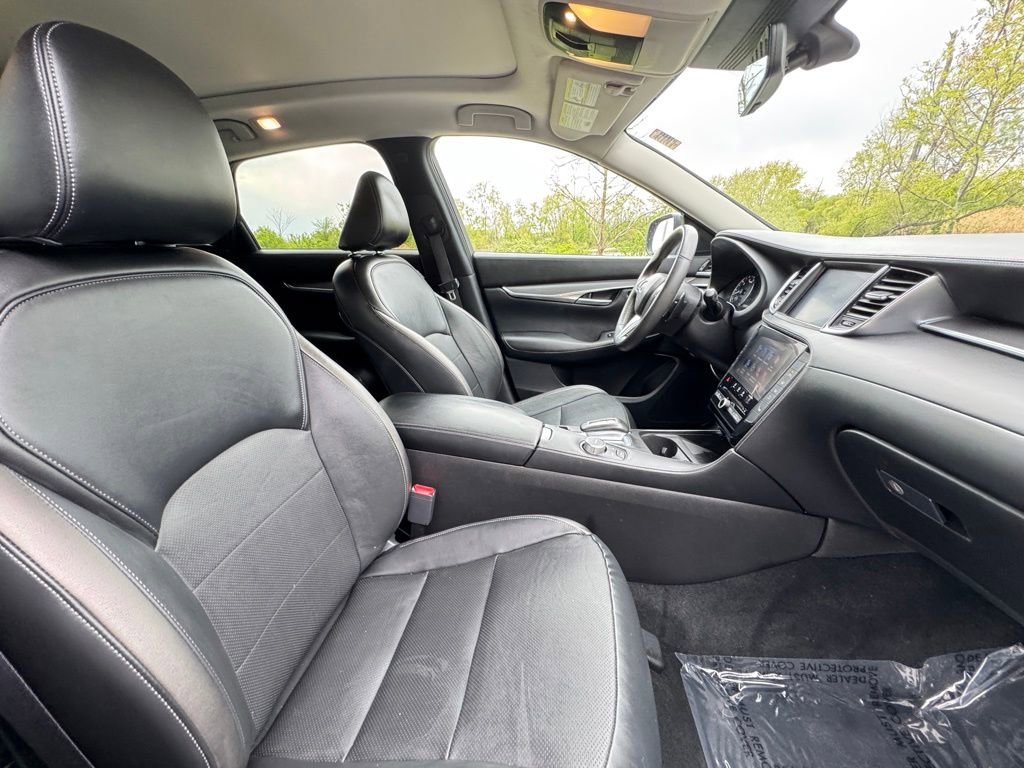 Used 2023 INFINITI QX50 Luxe AWD/4WD image 29