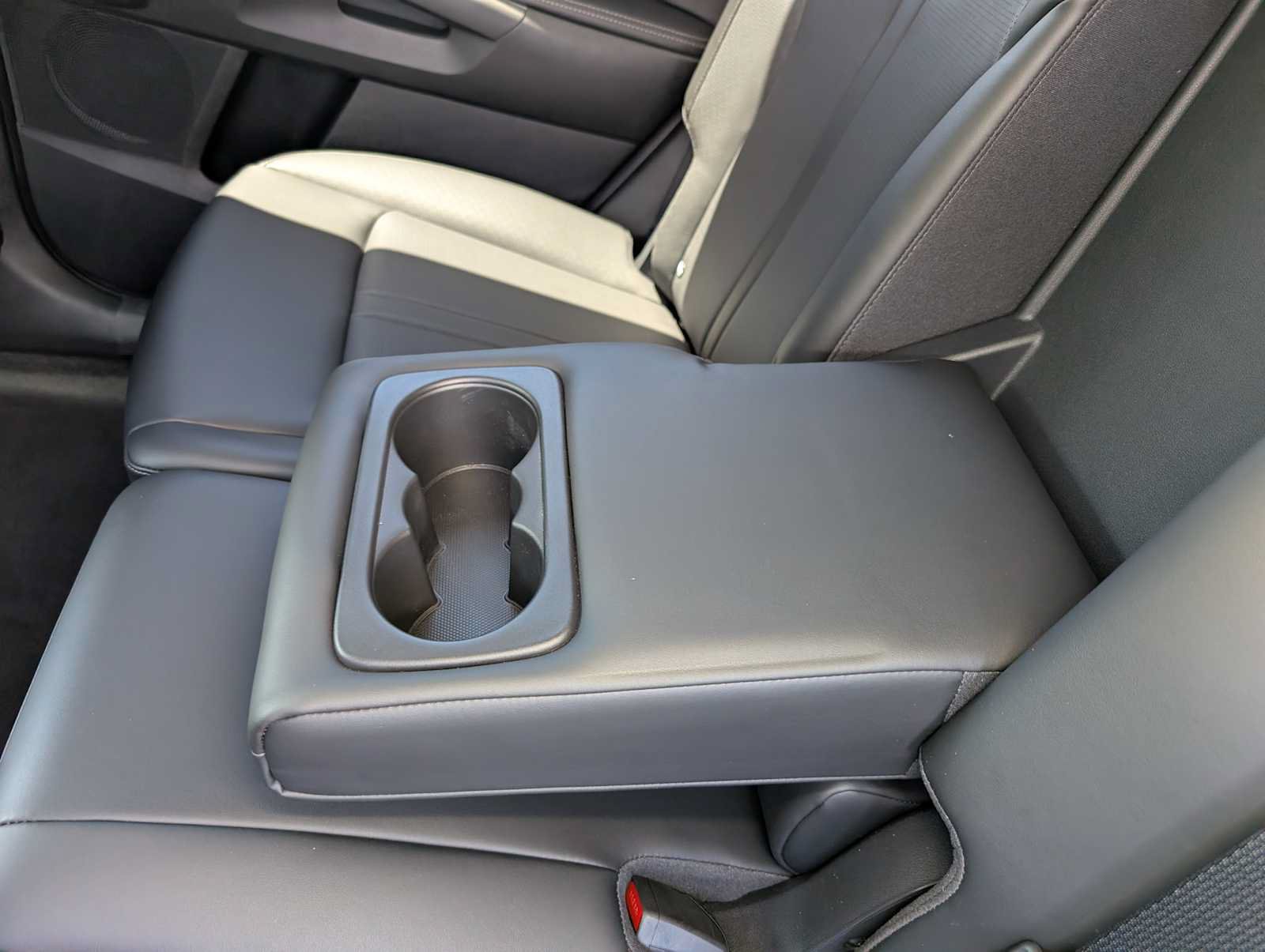 New 2026 Kia Sorento S AWD/4WD image 17