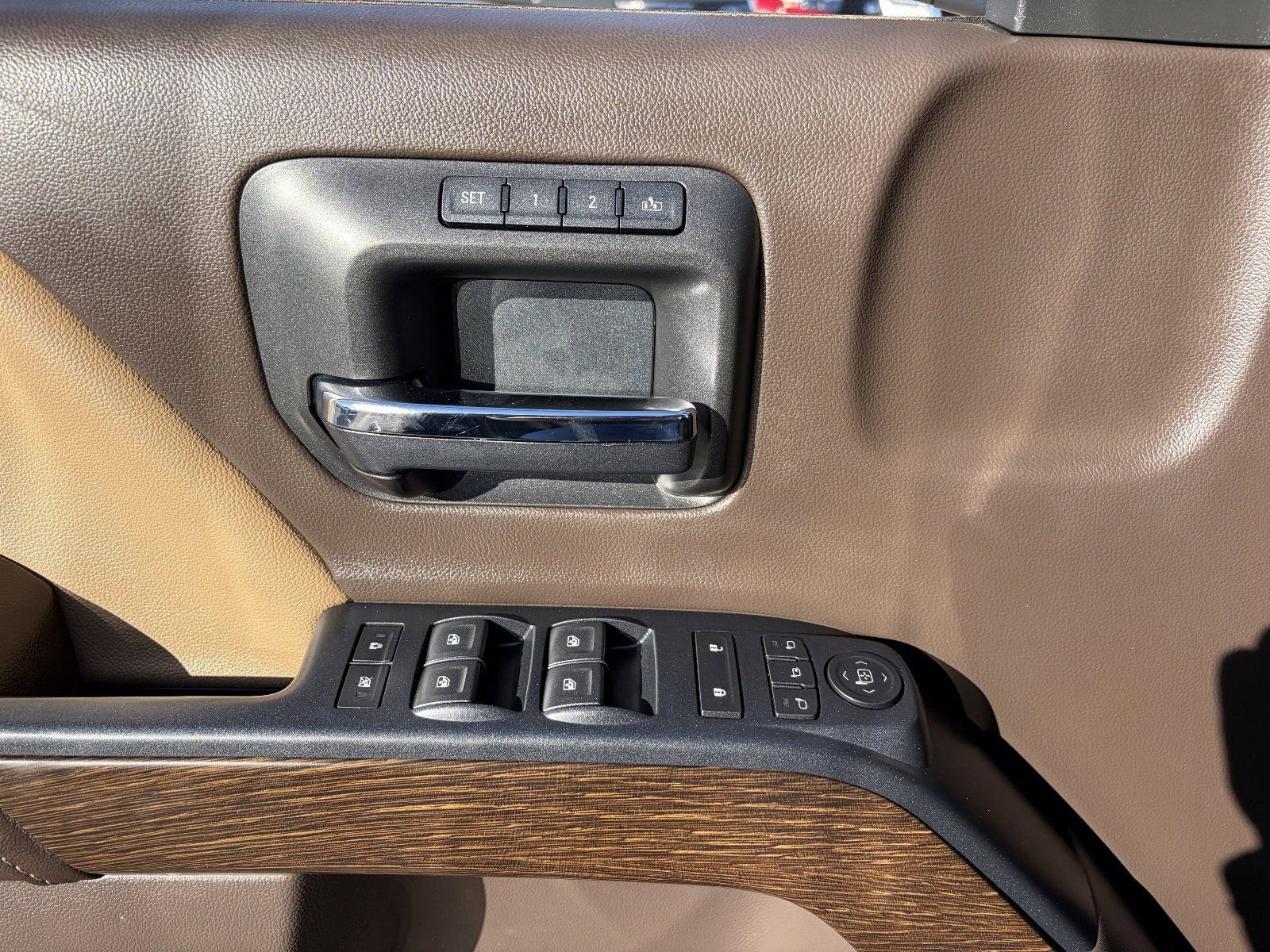 Used 2017 GMC Sierra 1500 Denali w/ Denali Ultimate Package image 23