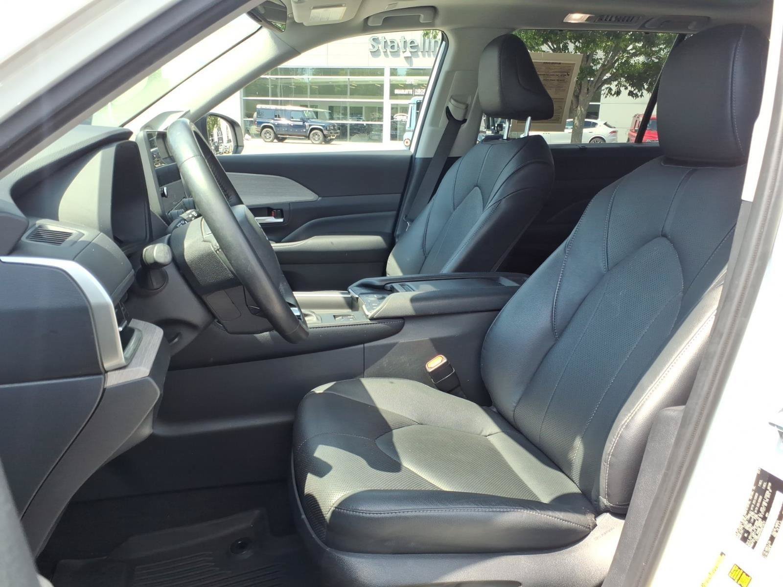 Used 2024 Toyota Grand Highlander FWD image 20