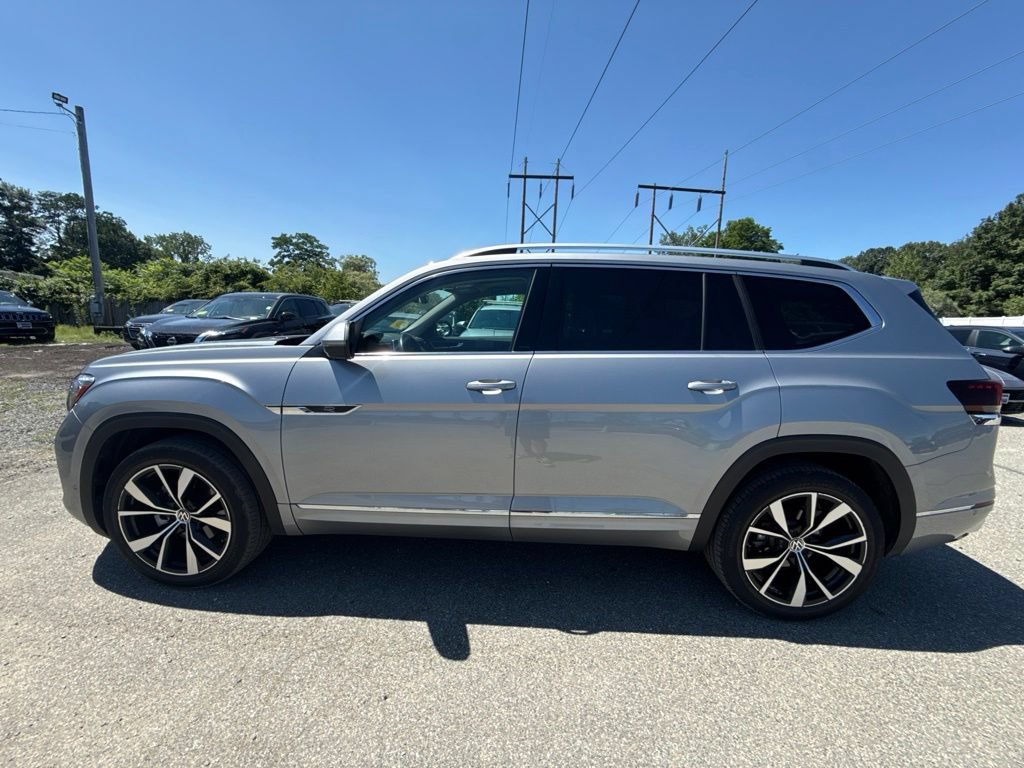 Used 2025 Volkswagen Atlas SEL Premium R-Line AWD/4WD image 8