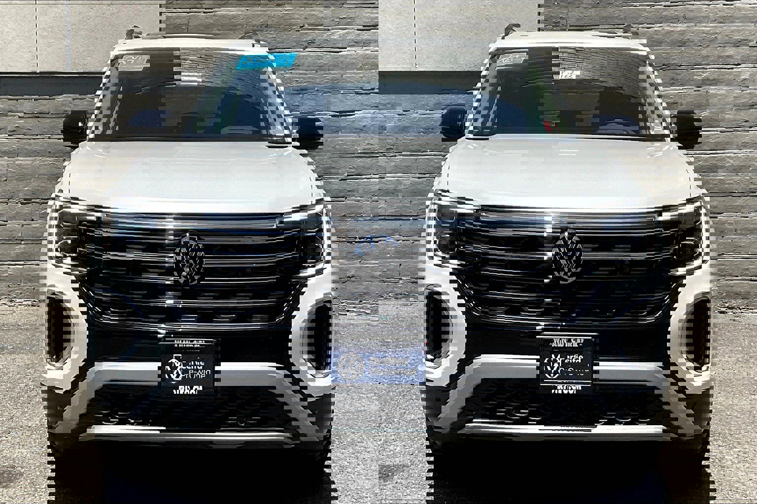 Used 2024 Volkswagen Atlas Peak Edition SEL image 2