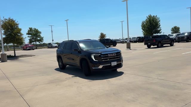 New 2025 GMC Acadia Elevation image 2