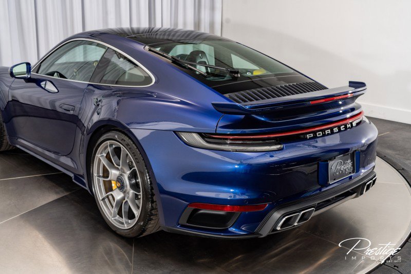 Used 2022 Porsche 911 Turbo image 12