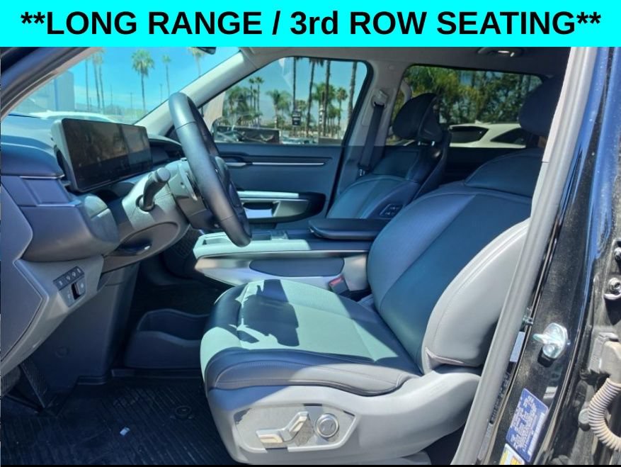 Used 2024 Kia EV9 Light Long Range RWD image 7