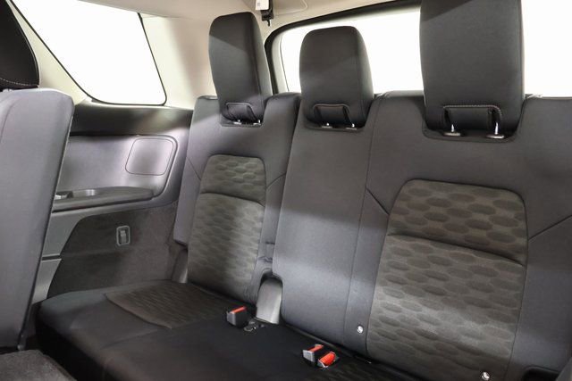 New 2025 Nissan Pathfinder S image 26