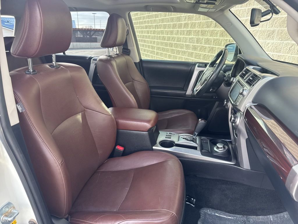 Used 2016 Toyota 4Runner Limited image 34