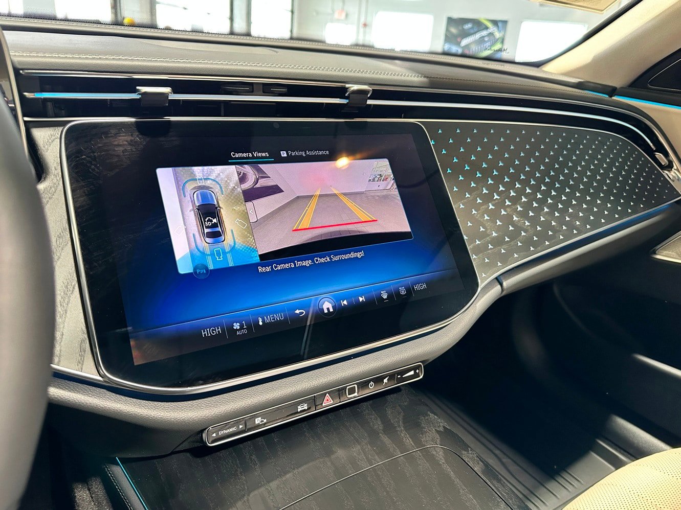 New 2026 Mercedes-Benz E 450 4MATIC Sedan image 11