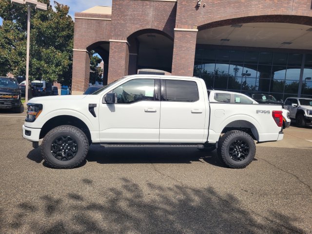 New 2026 Ford F150 XLT w/ Equipment Group 302A MID AWD/4WD image 8