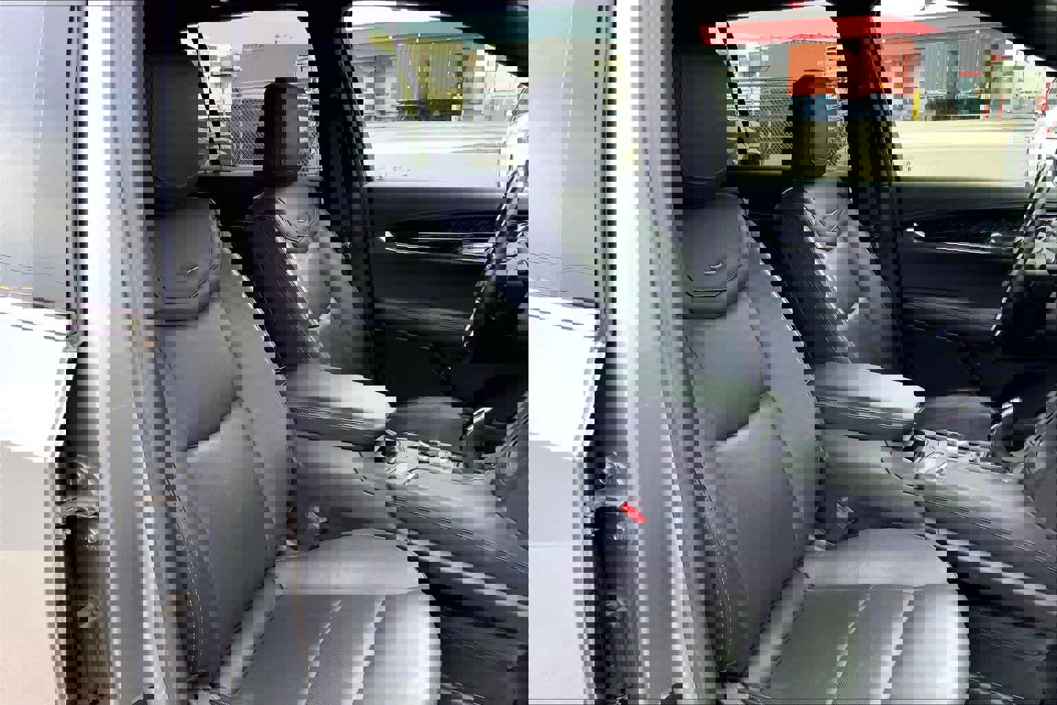 Used 2024 Cadillac XT6 Premium Luxury image 14