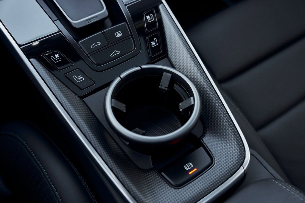 Used 2024 Porsche 911 Turbo image 62