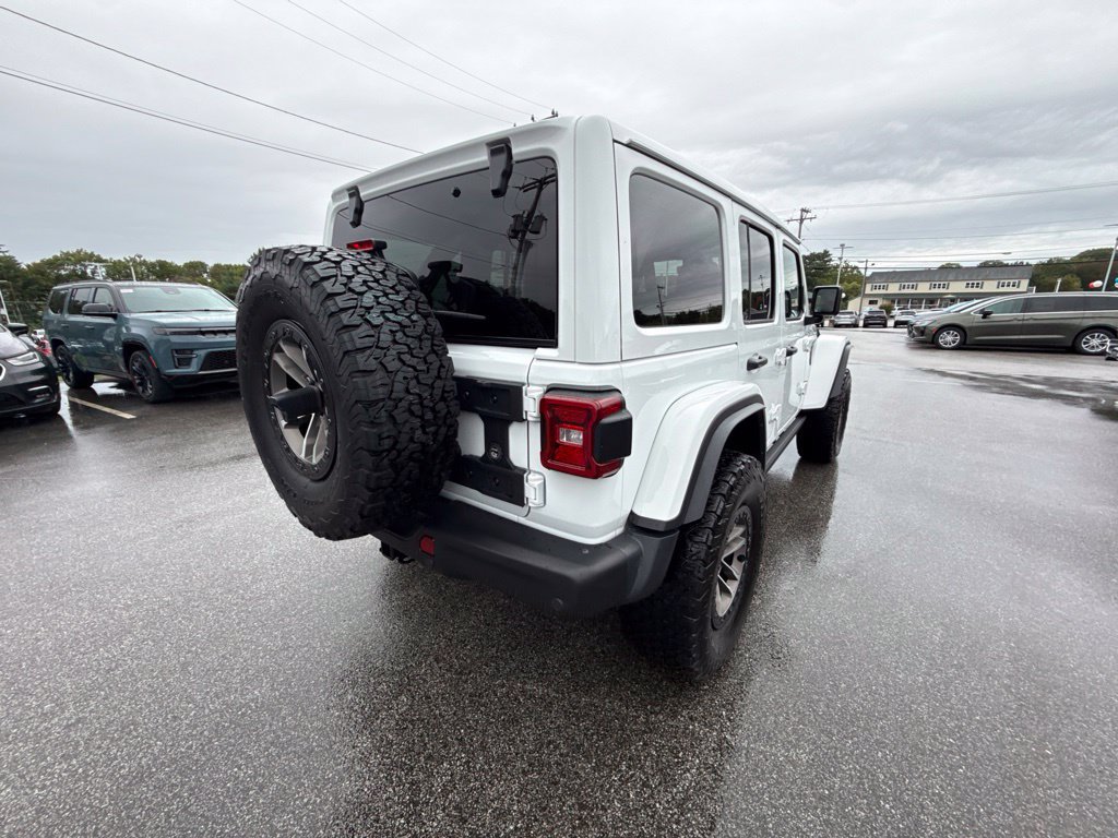 Certified 2024 Jeep Wrangler Unlimited Rubicon 392 AWD/4WD image 5